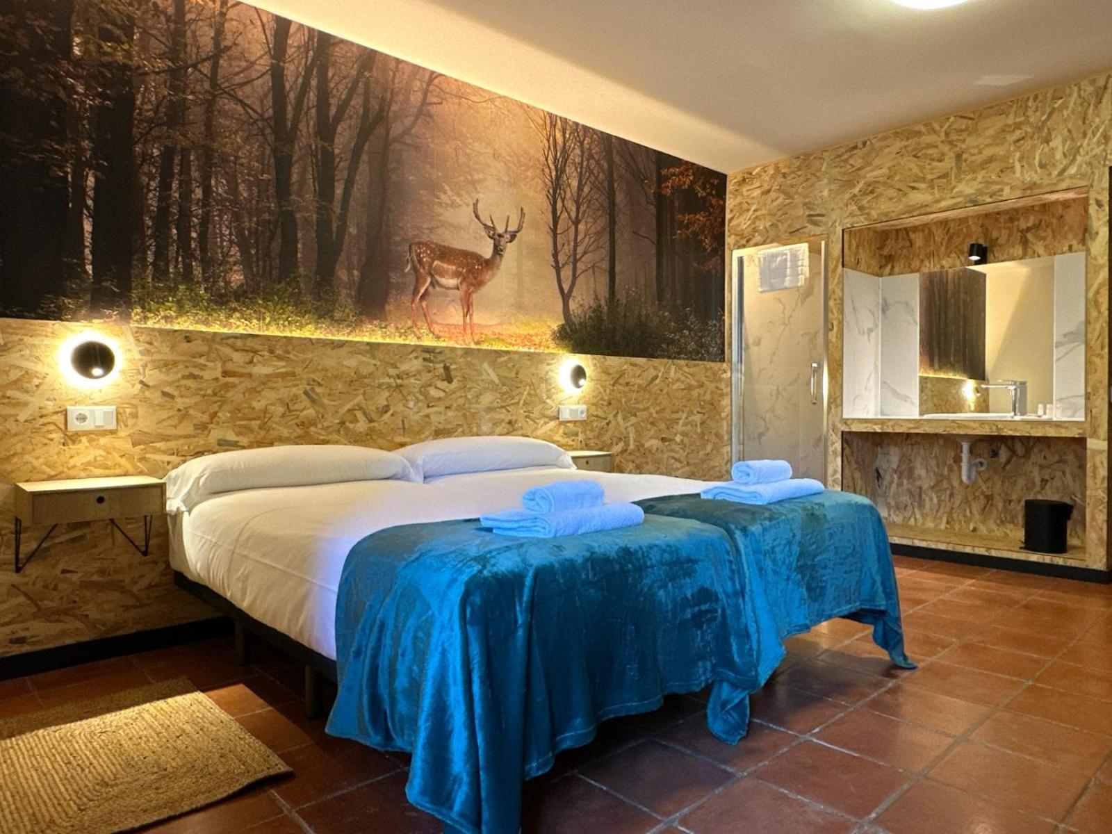 Hotel Y Albergue Real Fabrica De เอซกาไรย์ ภายนอก รูปภาพ